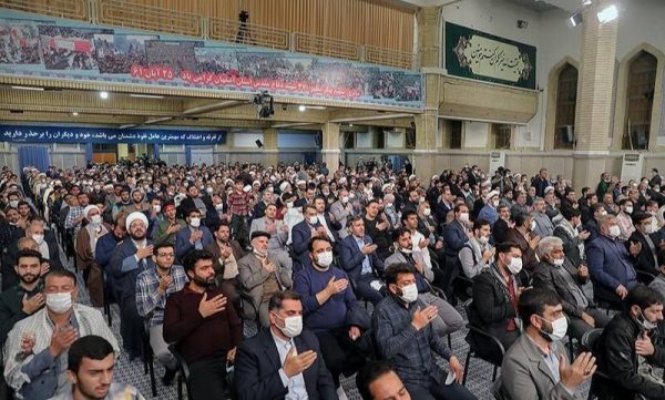 Imam Khamenei meeting with Iranians from Isfahan